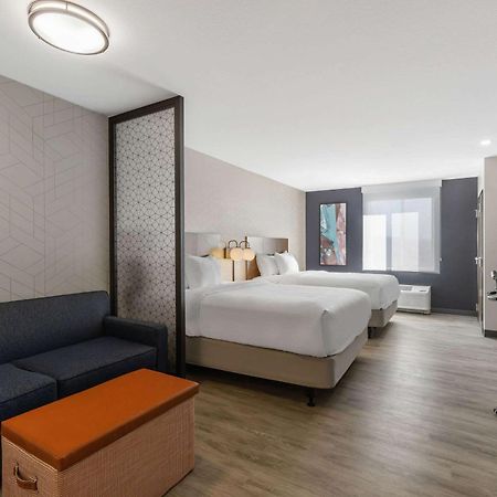 Everhome Suites Corona Ngoại thất bức ảnh