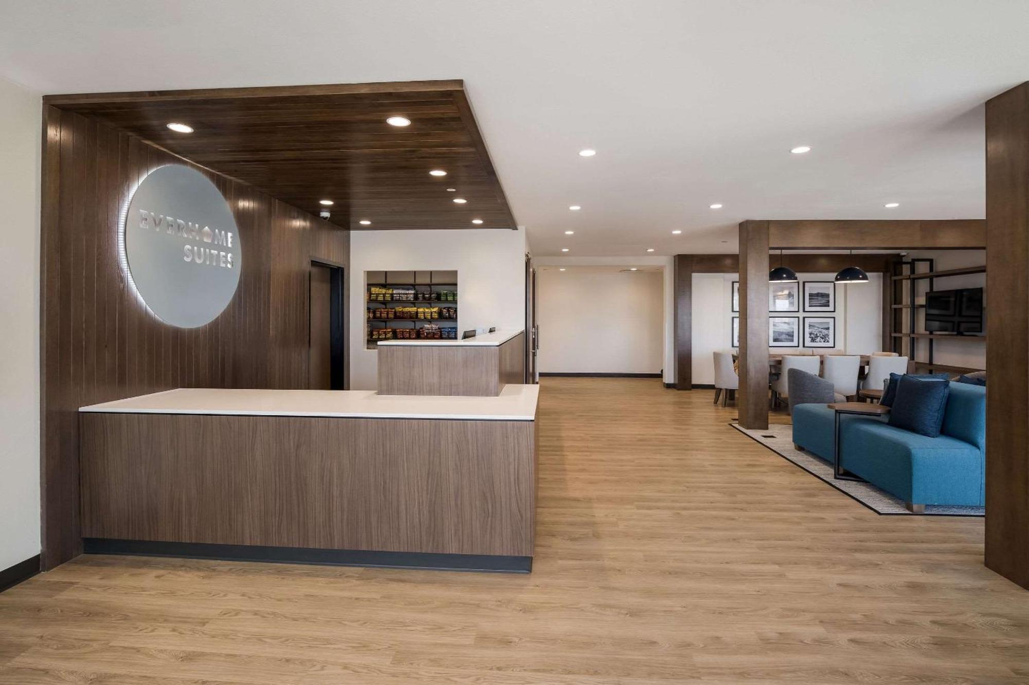 Everhome Suites Corona Ngoại thất bức ảnh