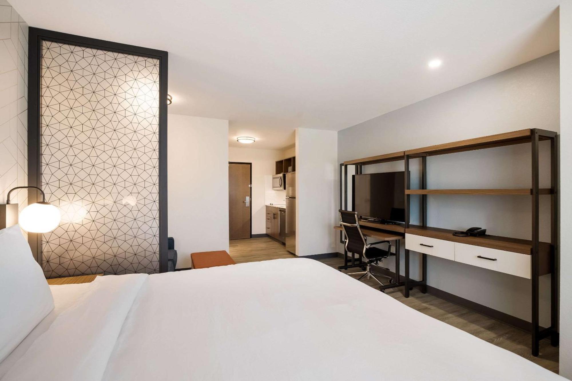 Everhome Suites Corona Ngoại thất bức ảnh