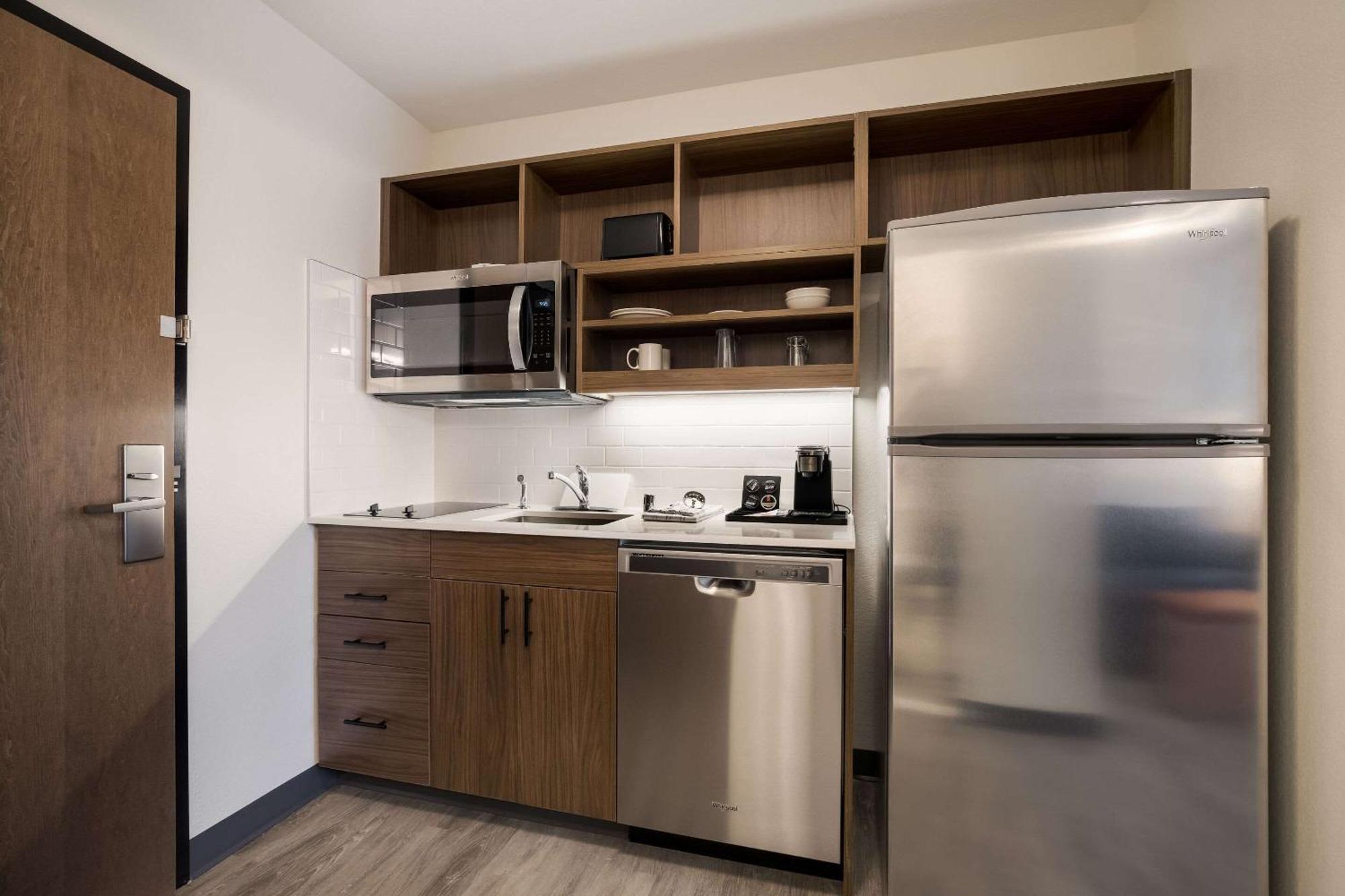 Everhome Suites Corona Ngoại thất bức ảnh