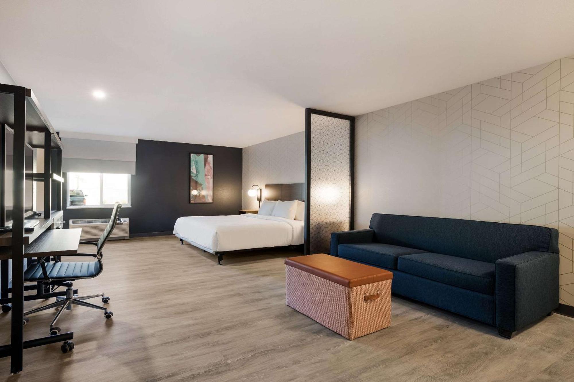Everhome Suites Corona Ngoại thất bức ảnh